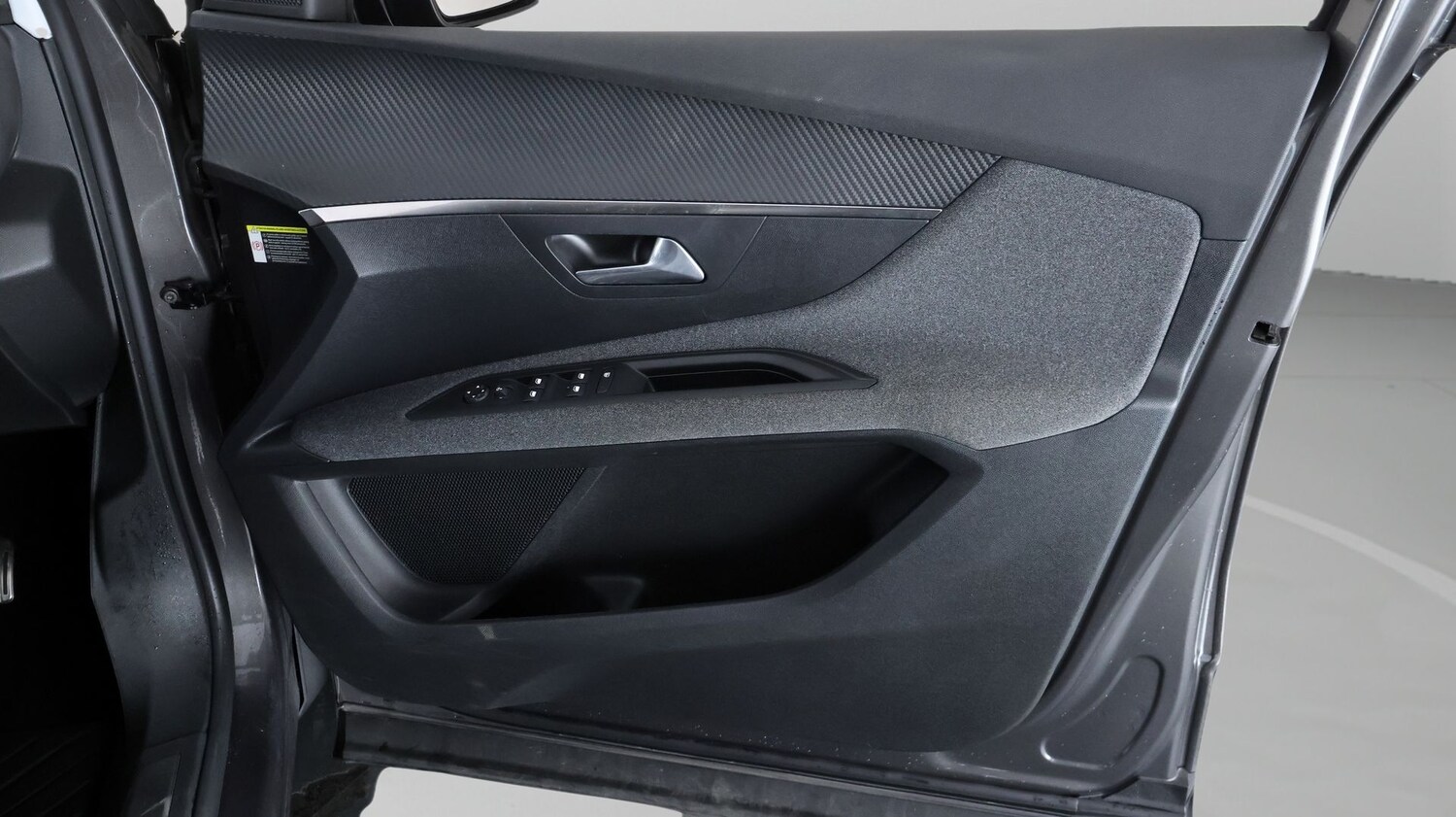 Used Peugeot 3008 2023 for sale - 77917458: Photo 14