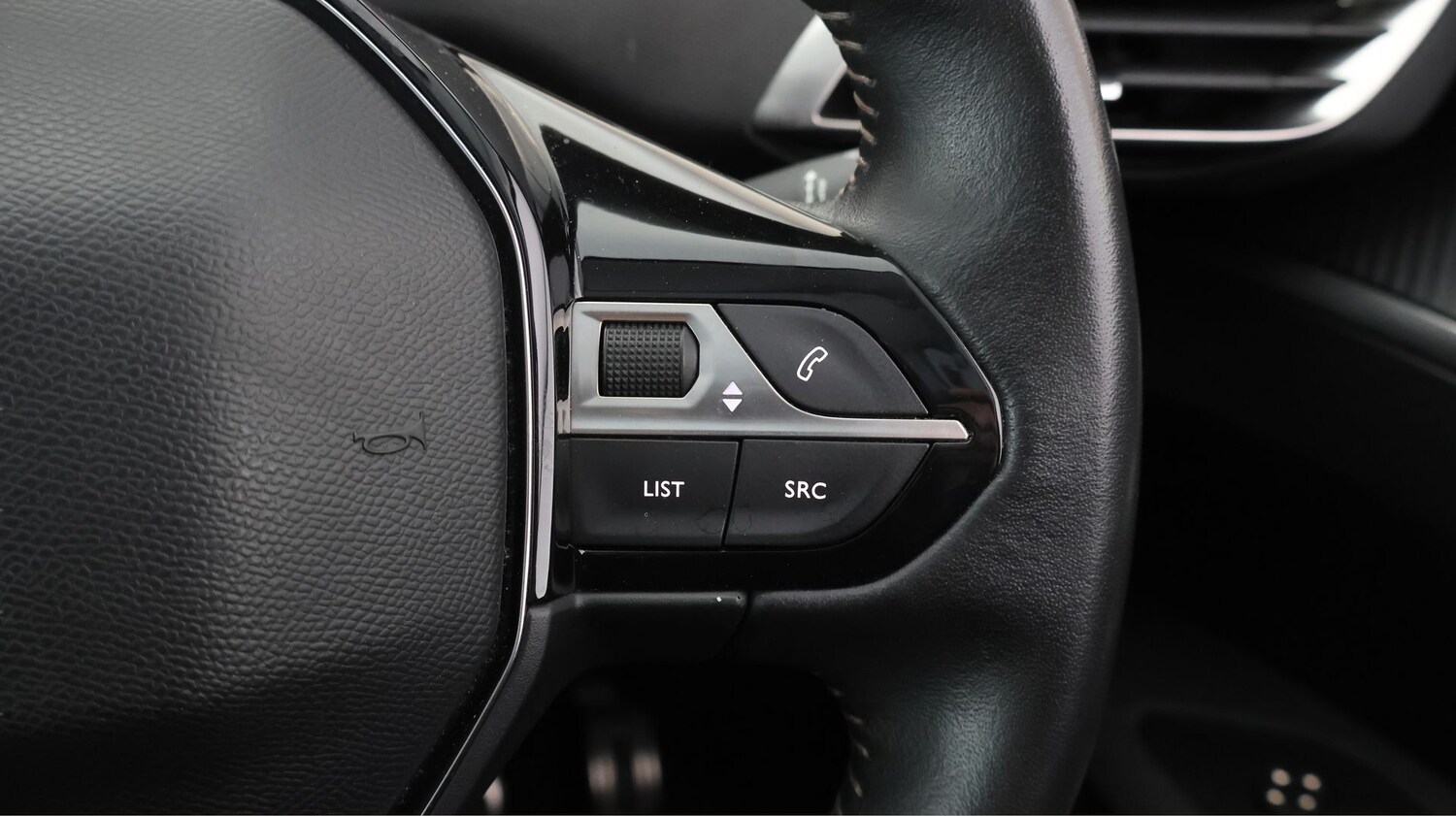 Used Peugeot 3008 2023 for sale - 77917458: Photo 21