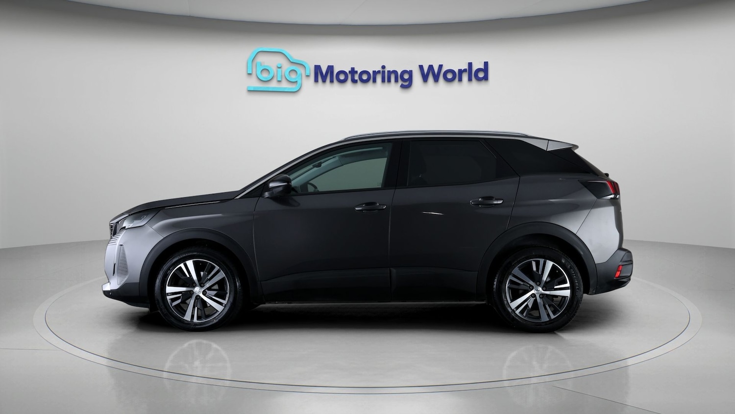 Used Peugeot 3008 2023 for sale - 77917458: Photo 4