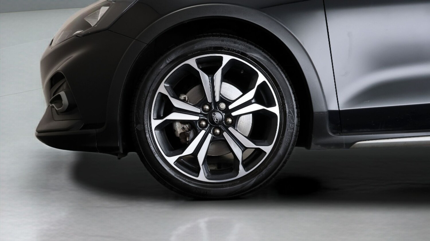 Used Ford Focus 2020 for sale - 77840536: Photo 17