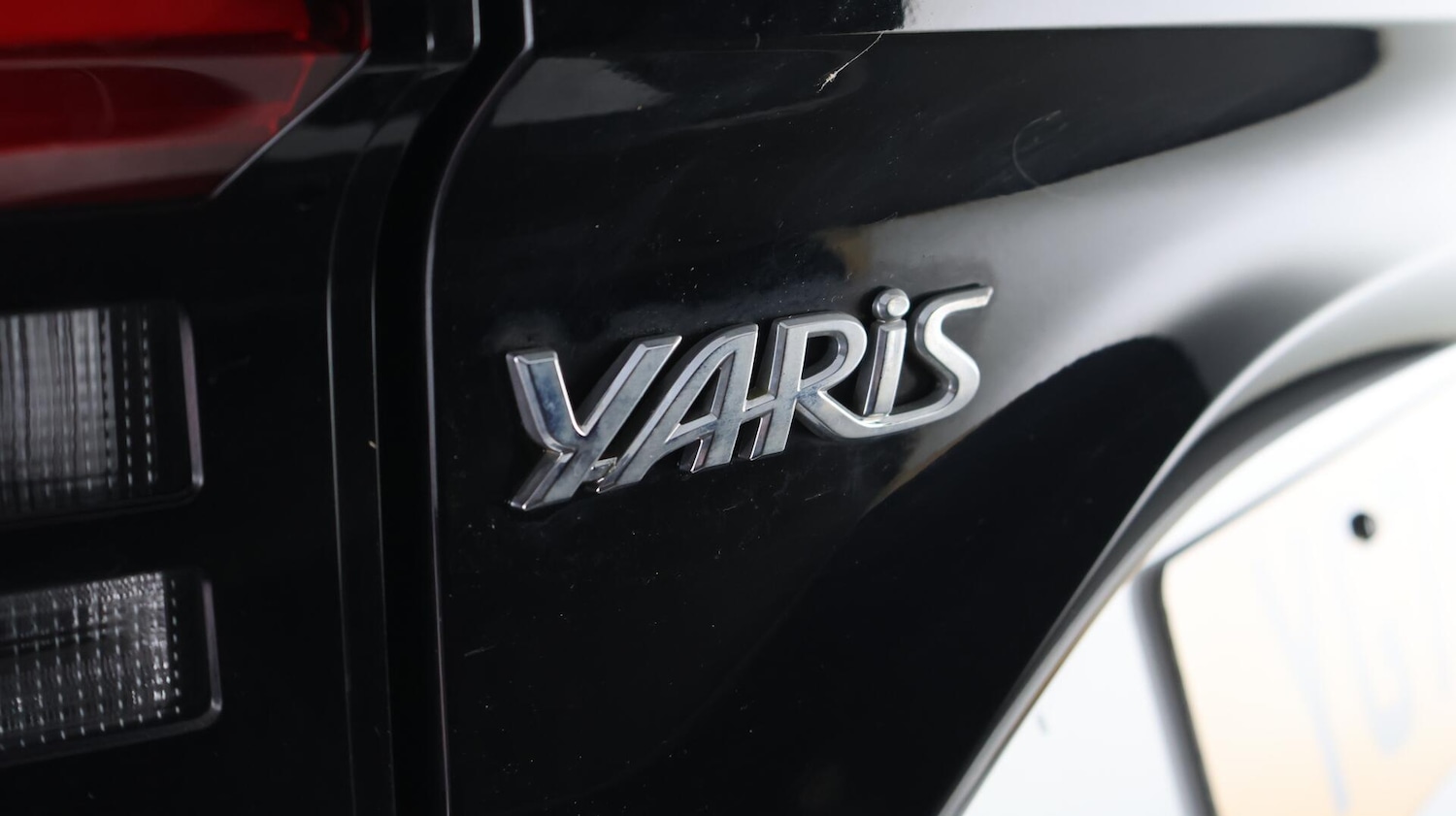 Used Toyota Yaris 2021 for sale - 76657810: Photo 22