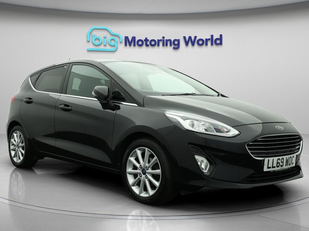 Used Ford Fiesta 2019 for sale - 76633987: Photo 1