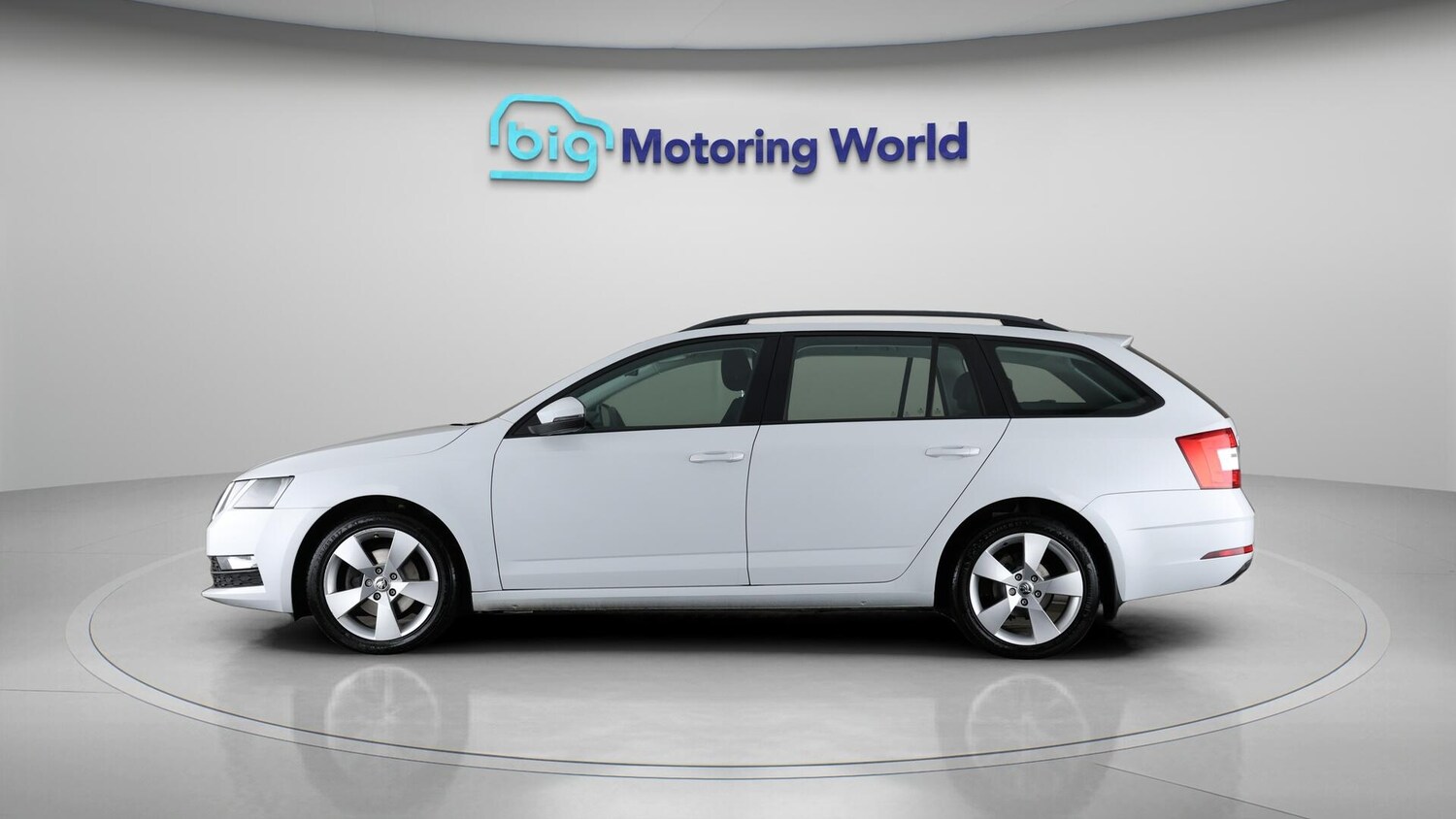 Used Skoda Octavia 2020 for sale - 76032164: Photo 5