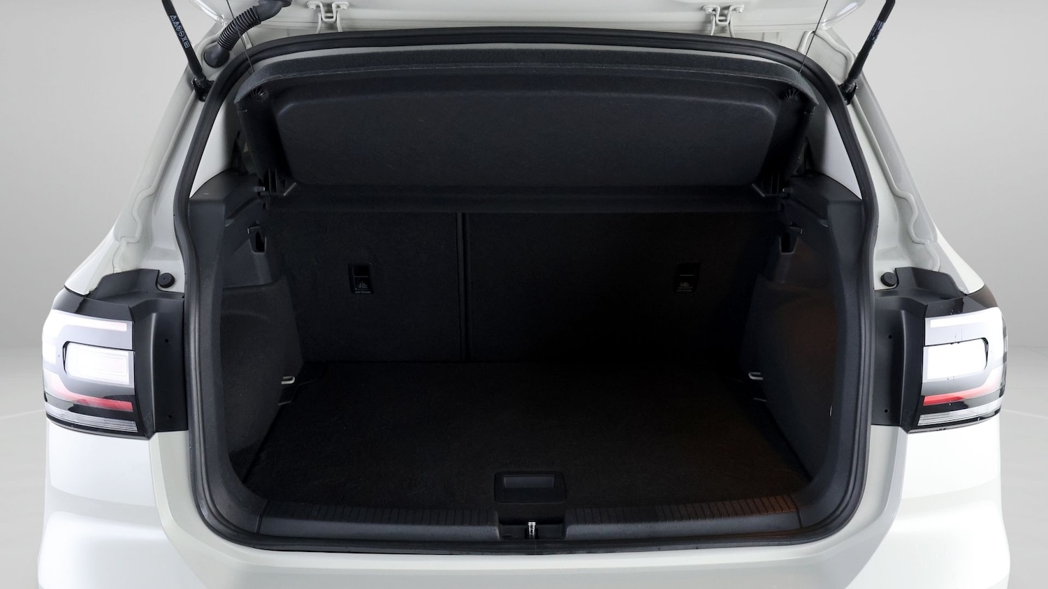 Used Volkswagen T-Cross 2022 for sale - 77436255: Photo 16