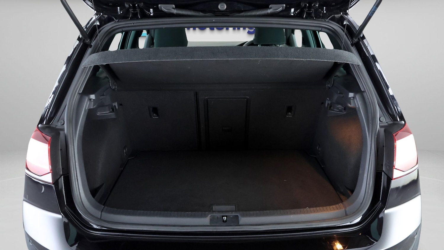 Used Volkswagen Golf 2020 for sale - 77635398: Photo 16