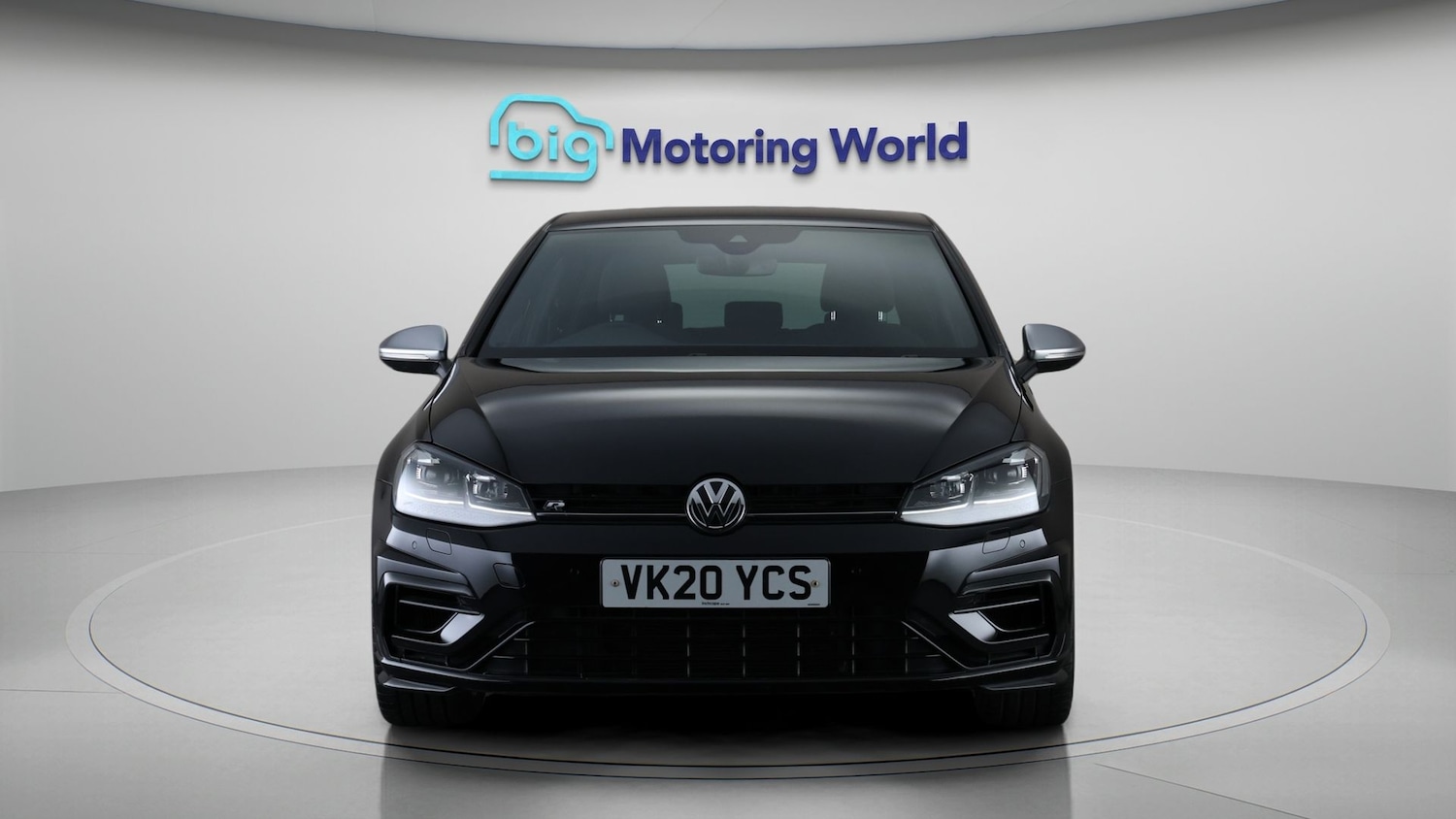 Used Volkswagen Golf 2020 for sale - 77635398: Photo 2