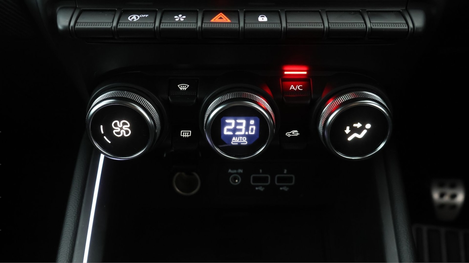 Used Renault Clio 2021 for sale - 77643529: Photo 11