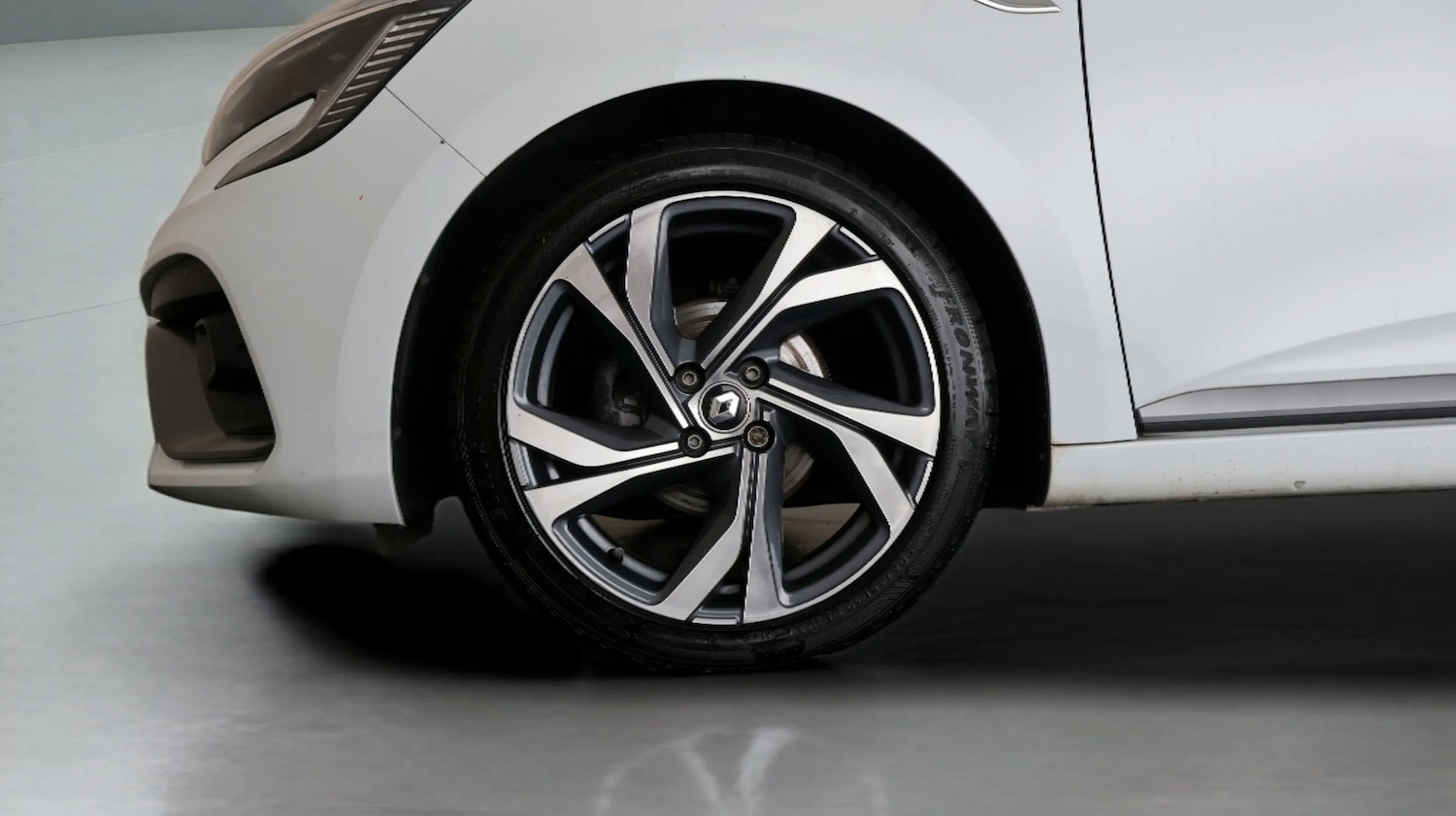 Used Renault Clio 2021 for sale - 77643529: Photo 17