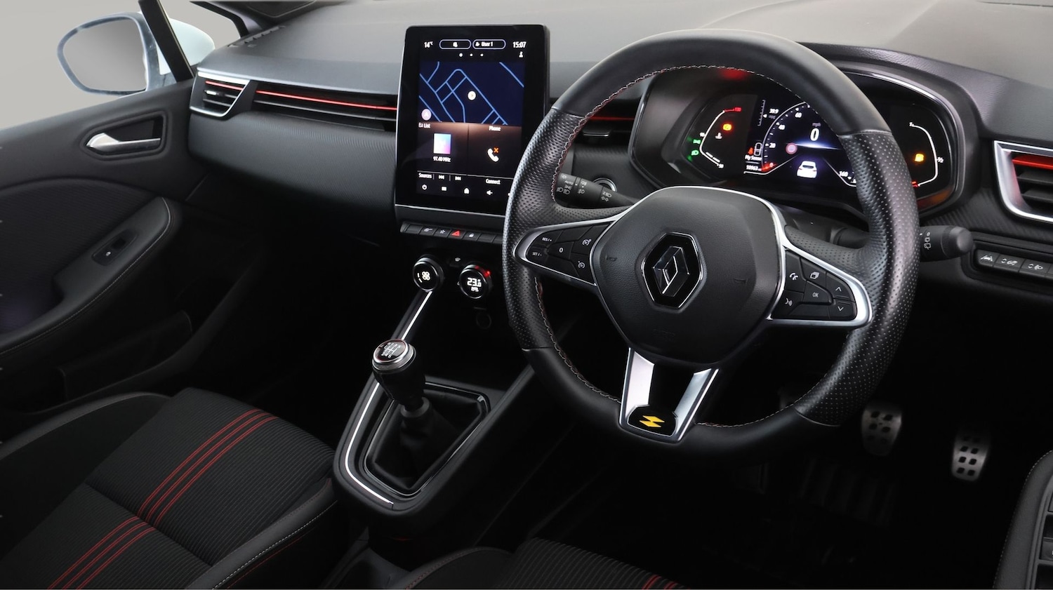 Used Renault Clio 2021 for sale - 77643529: Photo 9