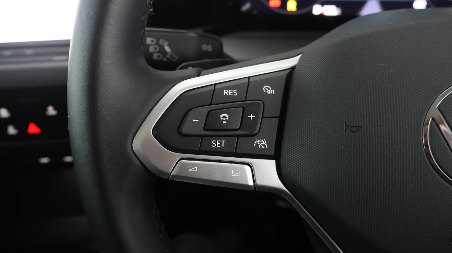 Used Volkswagen Golf 2024 for sale - 77412881: Photo 26