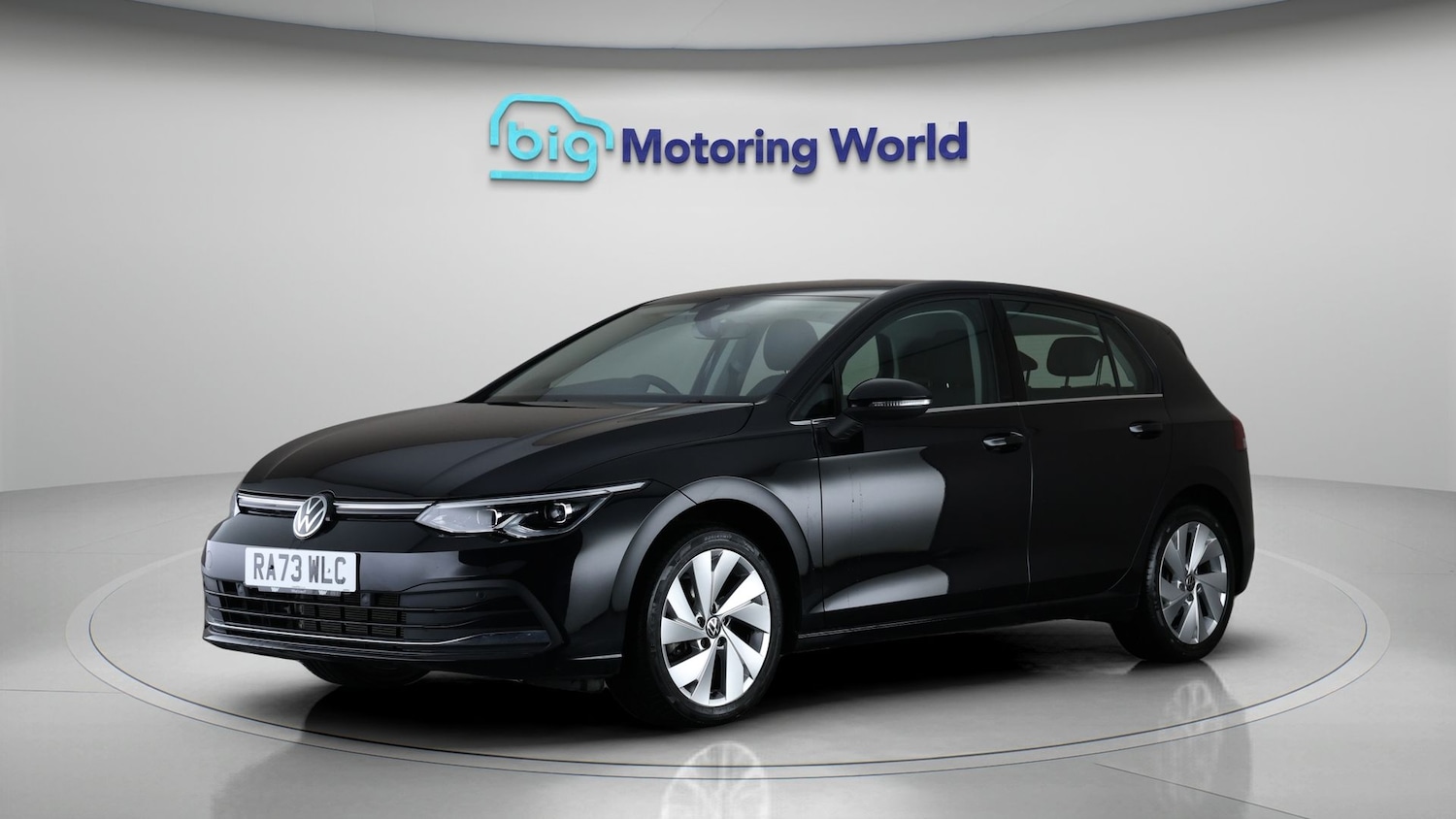 Used Volkswagen Golf 2024 for sale - 77412881: Photo 3