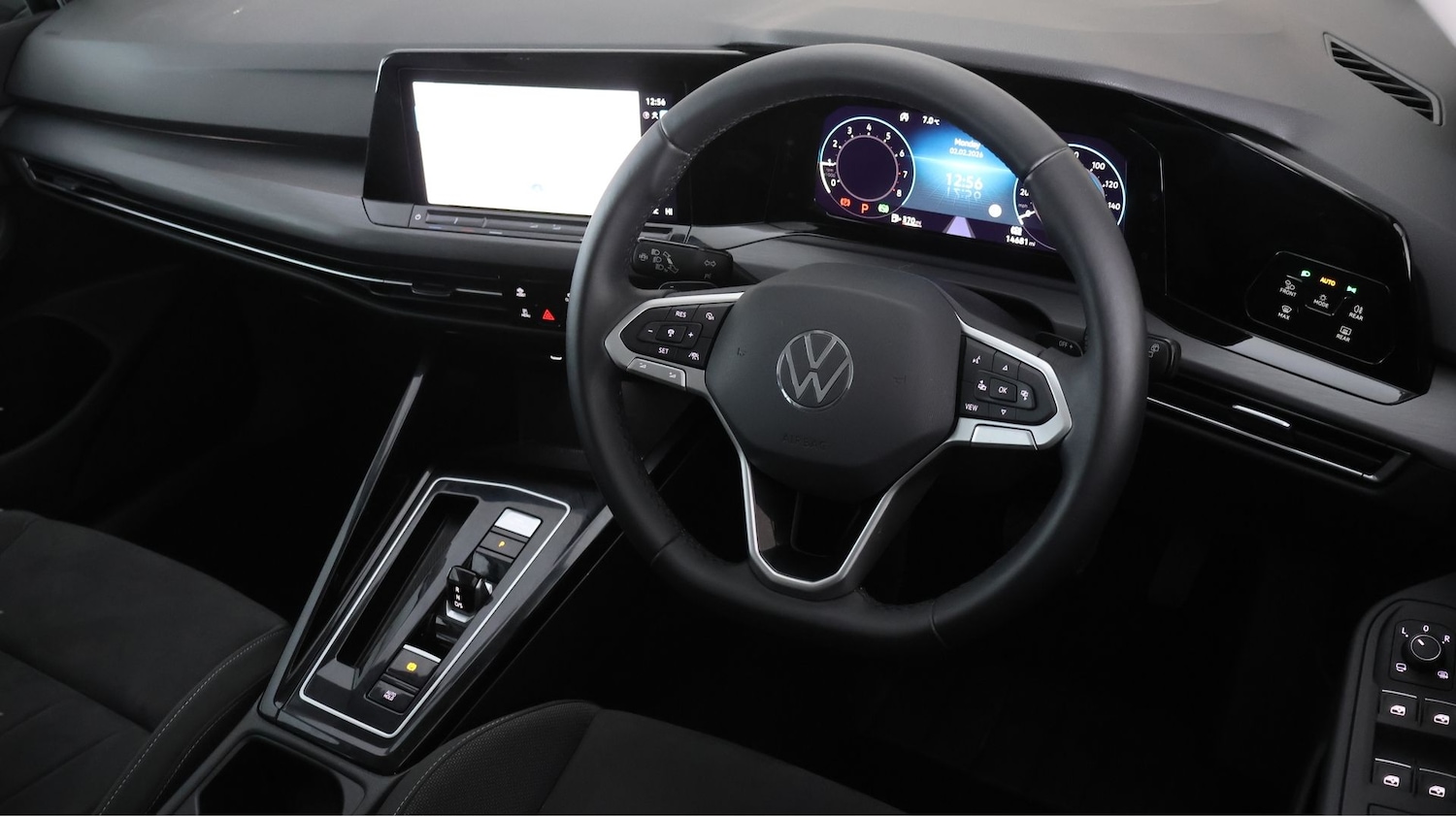 Used Volkswagen Golf 2024 for sale - 77412881: Photo 9