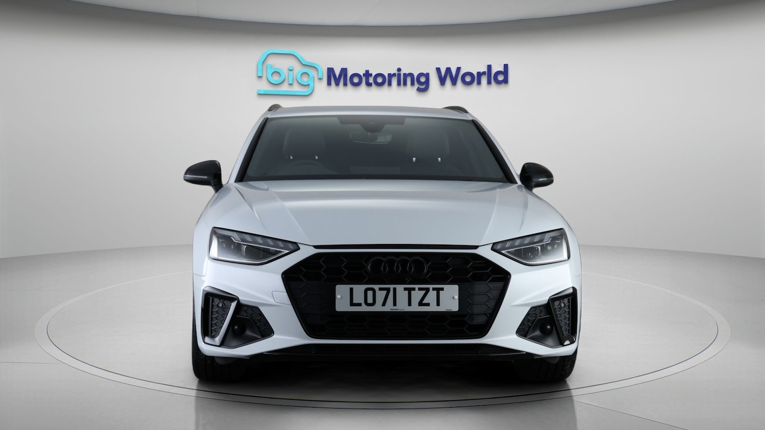 Used Audi A4 2022 for sale - 77398296: Photo 2