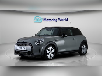 Used MINI Hatch 2022 for sale - 76666590: Photo