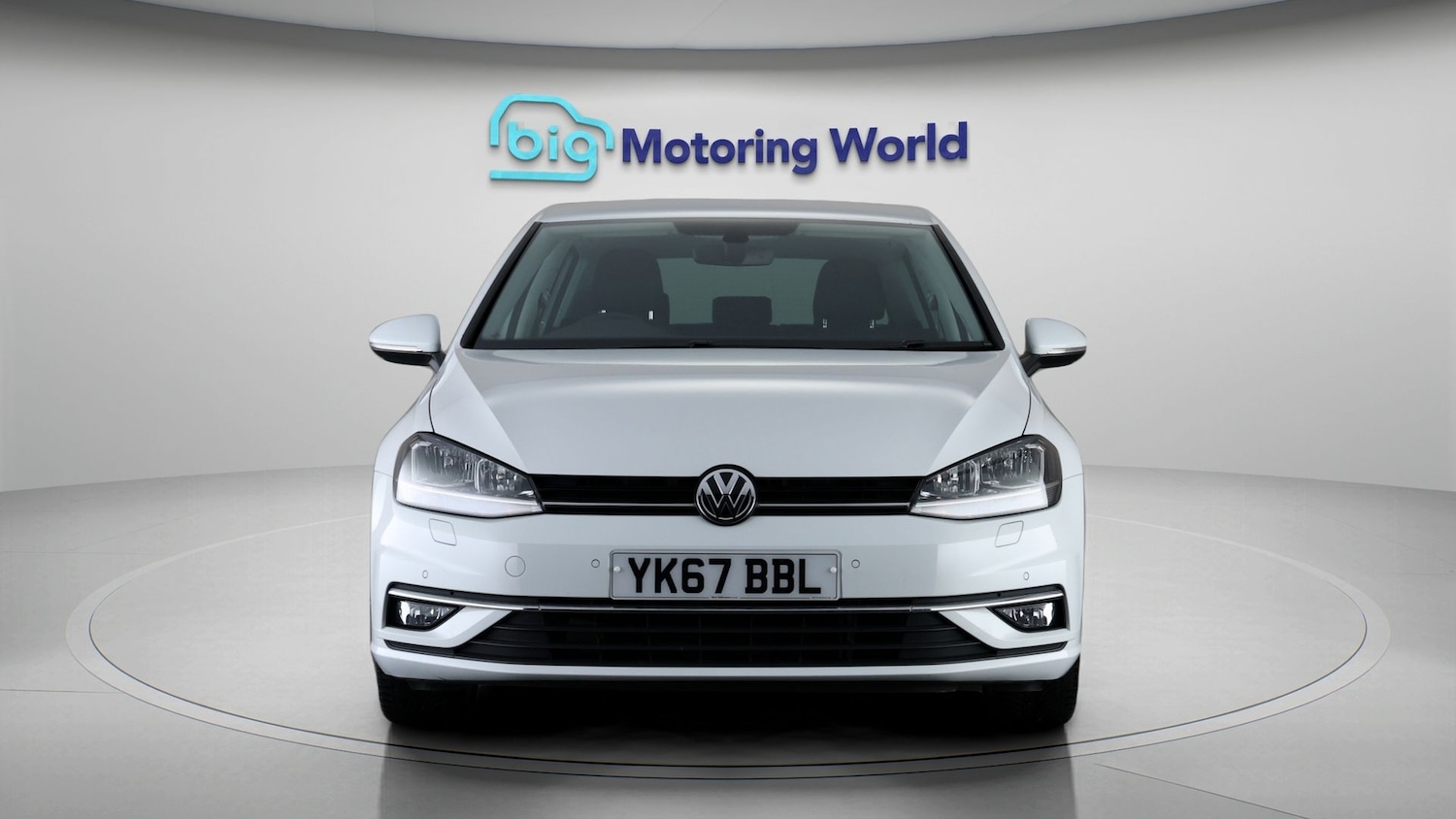 Used Volkswagen Golf 2017 for sale - 78073378: Photo 2