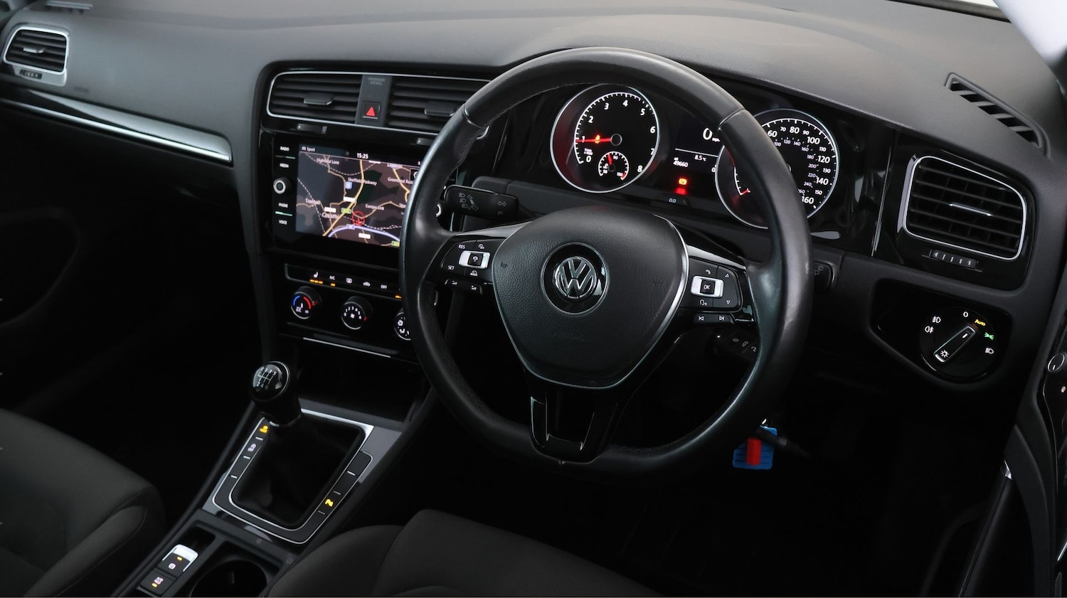 Used Volkswagen Golf 2017 for sale - 78073378: Photo 9