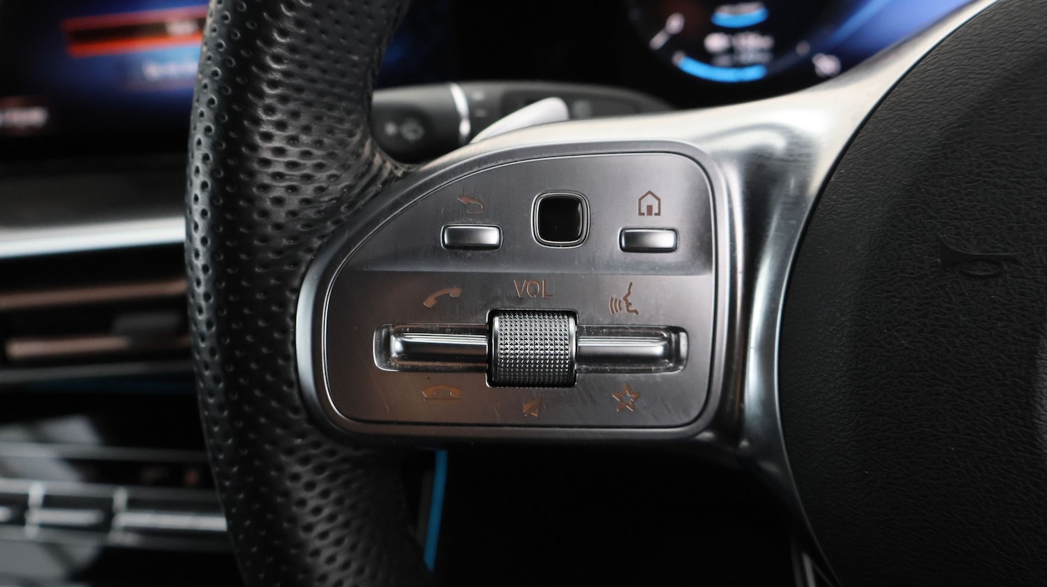 Used Mercedes-Benz EQC 2023 for sale - 77610196: Photo 23