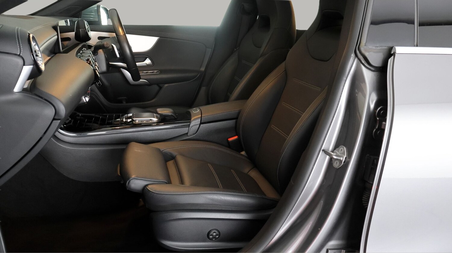 Used Mercedes-Benz CLA 2021 for sale - 77352127: Photo 14