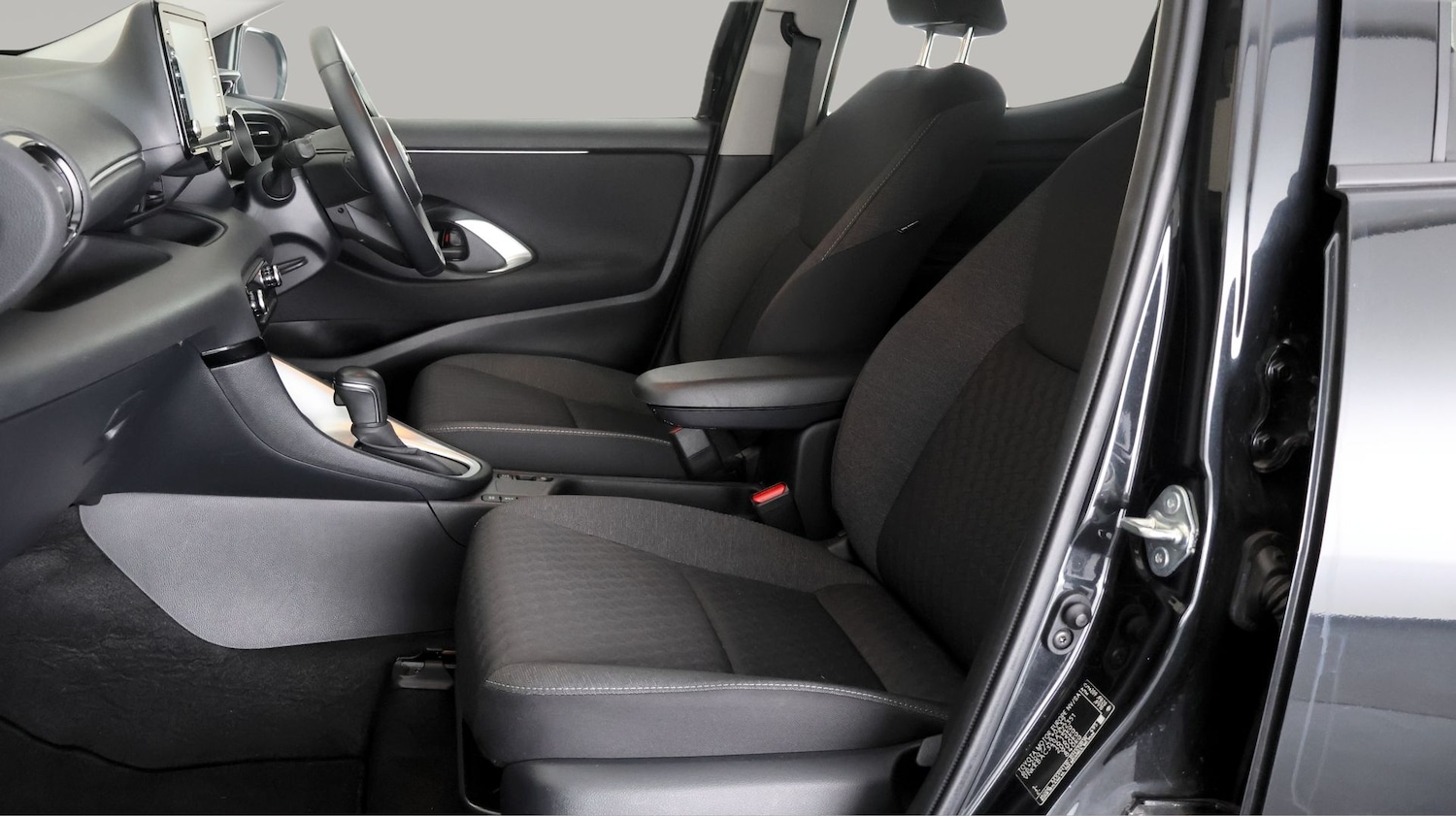 Used Toyota Yaris 2023 for sale - 77364162: Photo 13