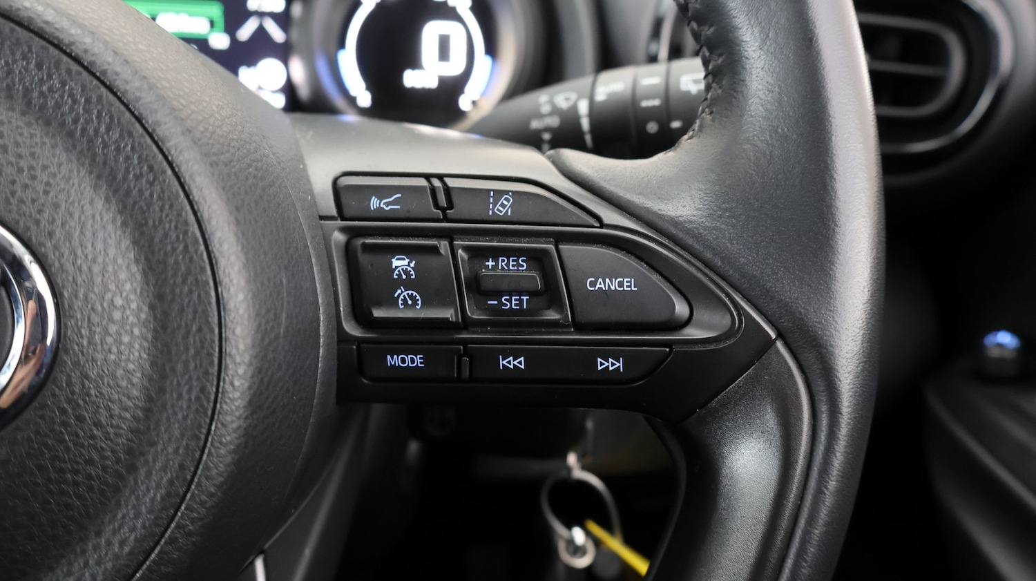 Used Toyota Yaris 2023 for sale - 77364162: Photo 23