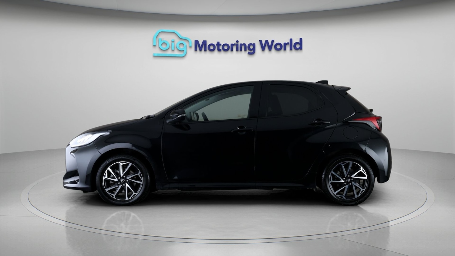 Used Toyota Yaris 2023 for sale - 77364162: Photo 4
