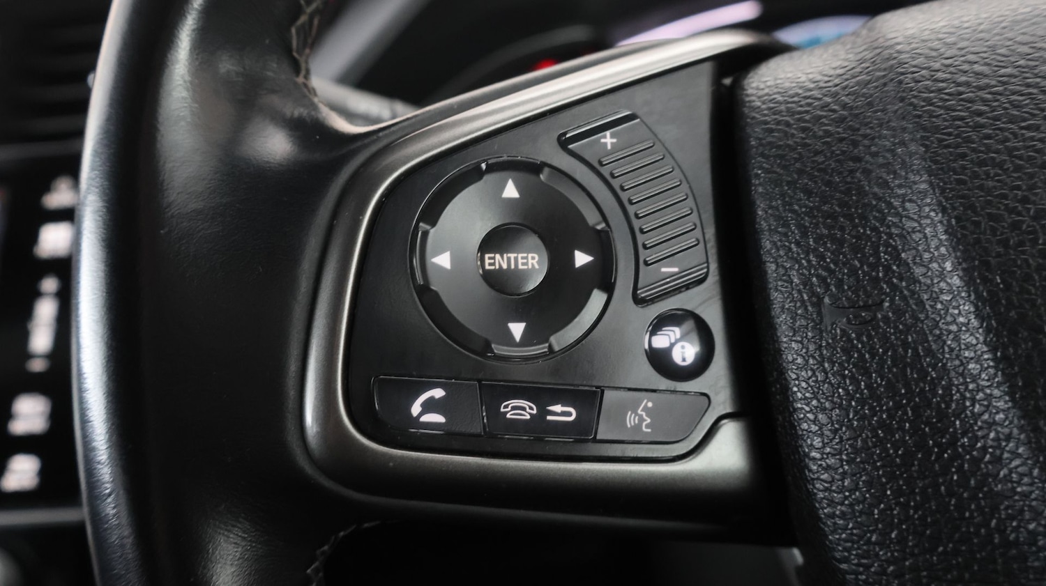 Used Honda Civic for sale - 77260700: Photo 24