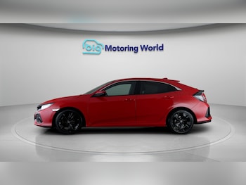 Used Honda Civic 2018 for sale - 77260700: Photo