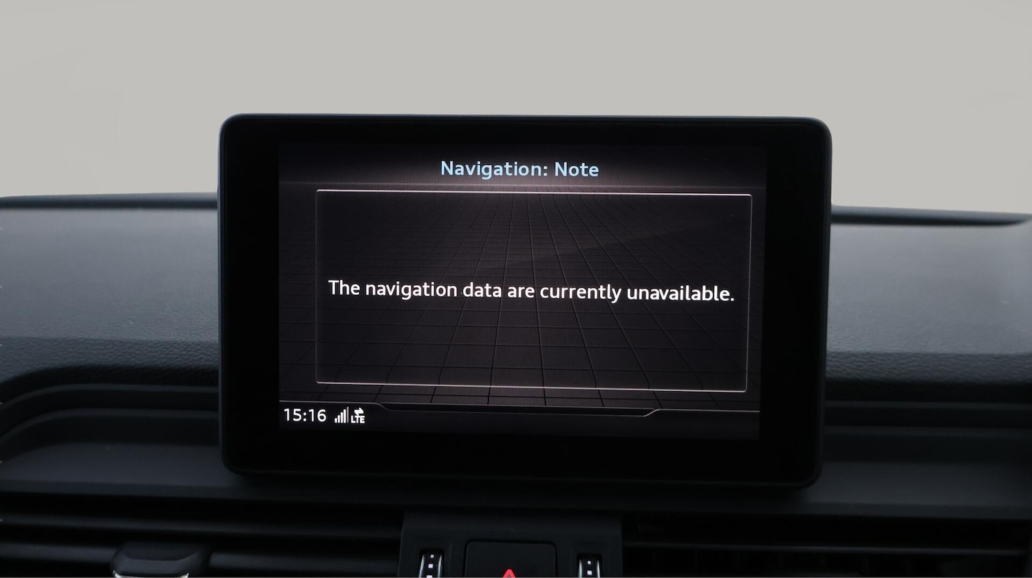 Used Audi Q5 2018 for sale - 76715205: Photo 12