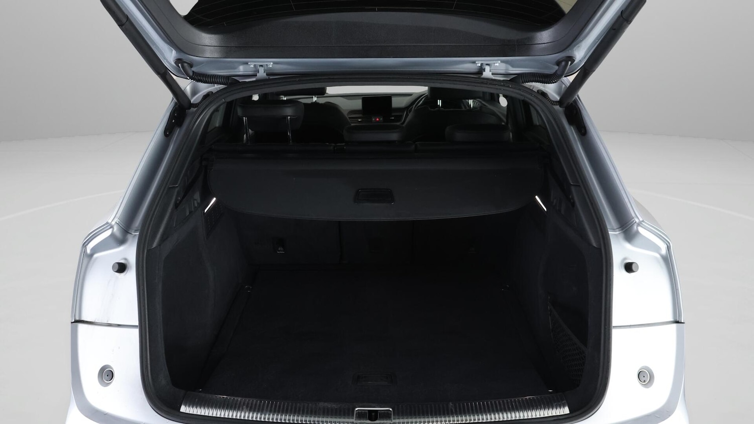 Used Audi Q5 2018 for sale - 76715205: Photo 18