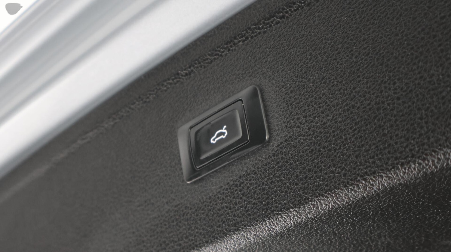 Used Audi Q5 2018 for sale - 76715205: Photo 23