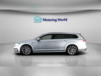 Used Volkswagen Passat 2023 for sale - 79818940: Photo