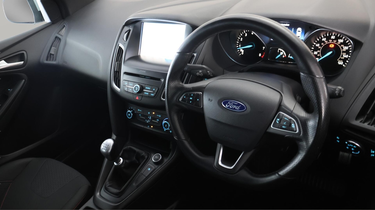 Used Ford Focus 2018 for sale - 76646025: Photo 9