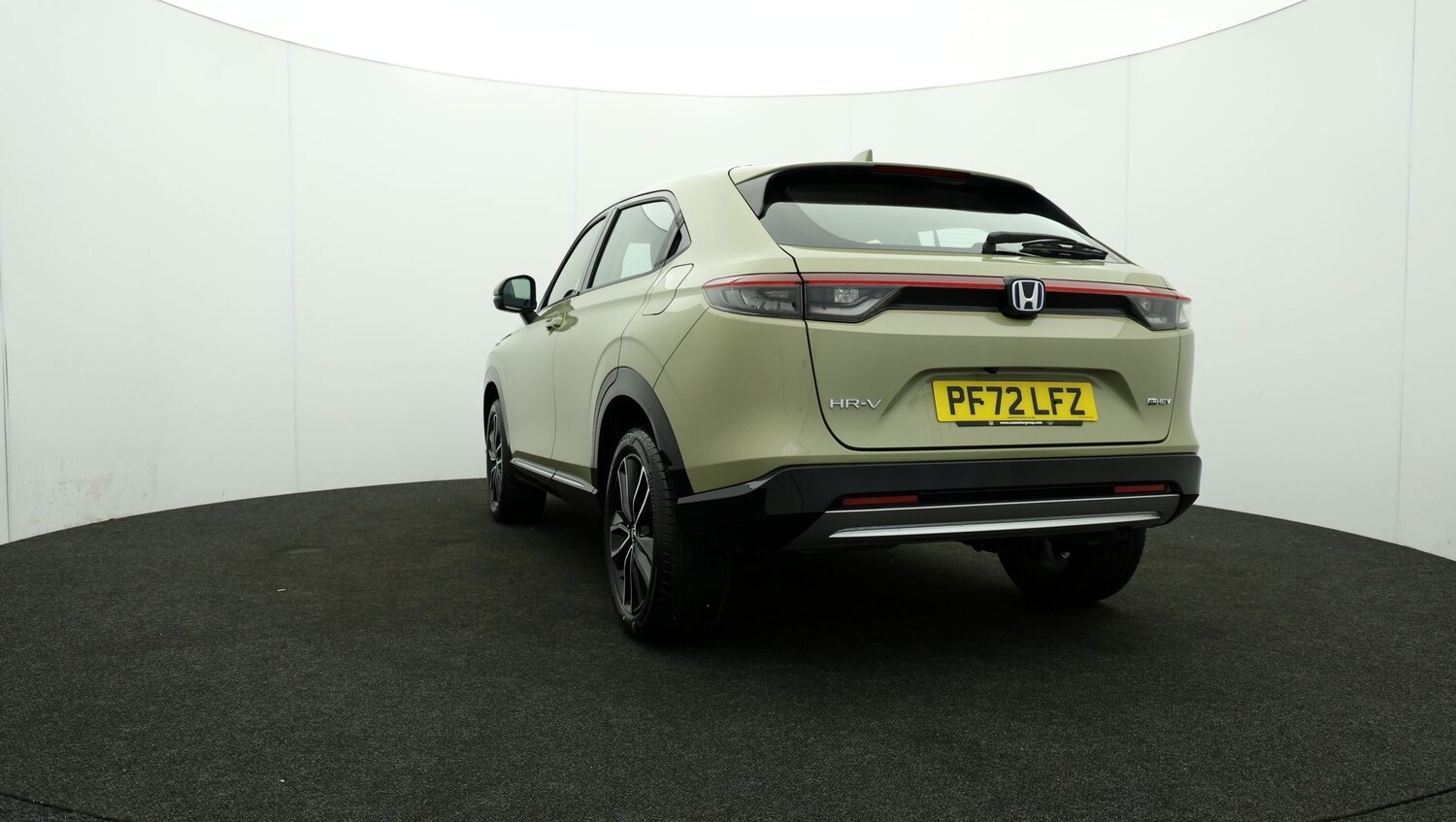 Used Honda HR-V for sale - 76810615: Photo 27