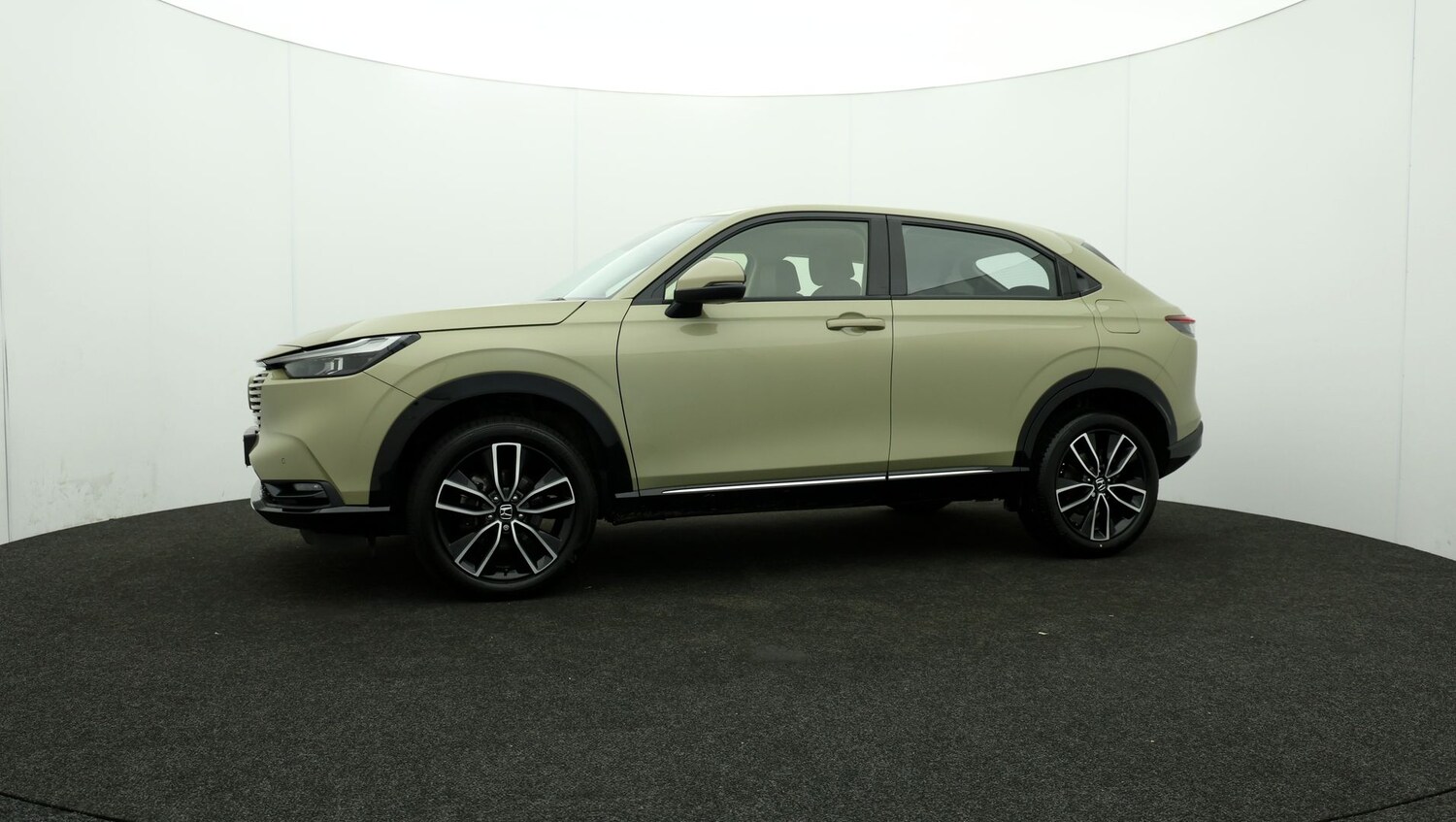 Used Honda HR-V for sale - 76810615: Photo 62