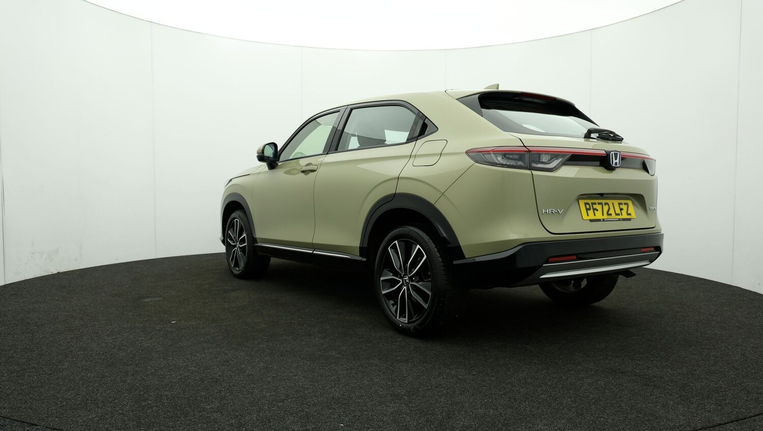 Used Honda HR-V for sale - 76810615: Photo 74