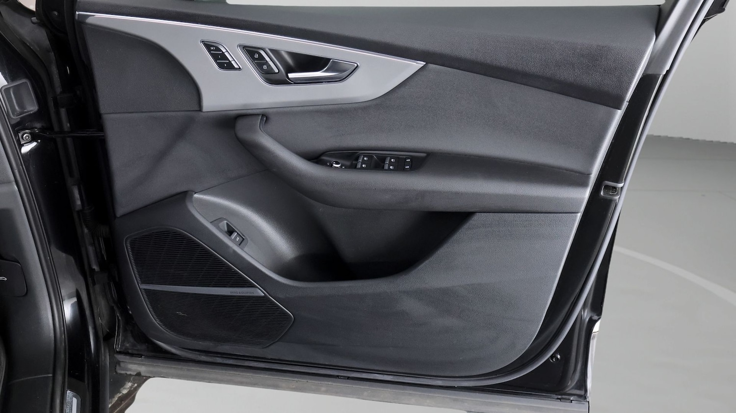 Used Audi Q7 2022 for sale - 77891834: Photo 15