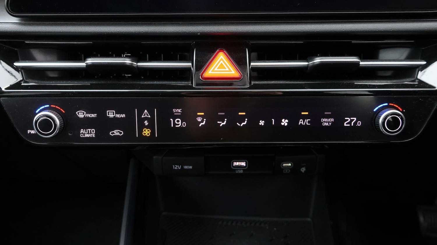 Used Kia Niro 2023 for sale - 77620771: Photo 11