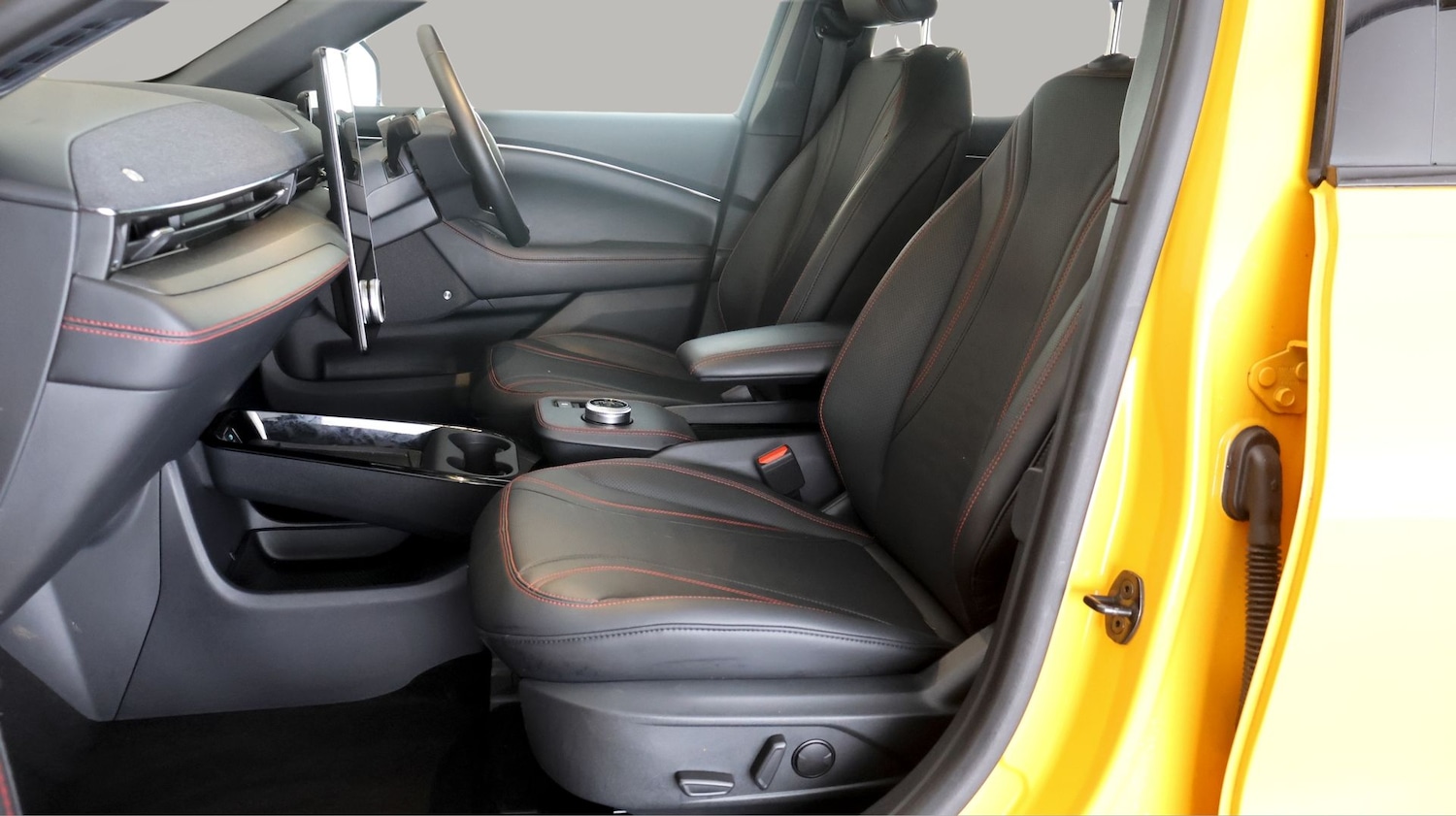 Used Ford Mustang Mach-E 2023 for sale - 77807053: Photo 14