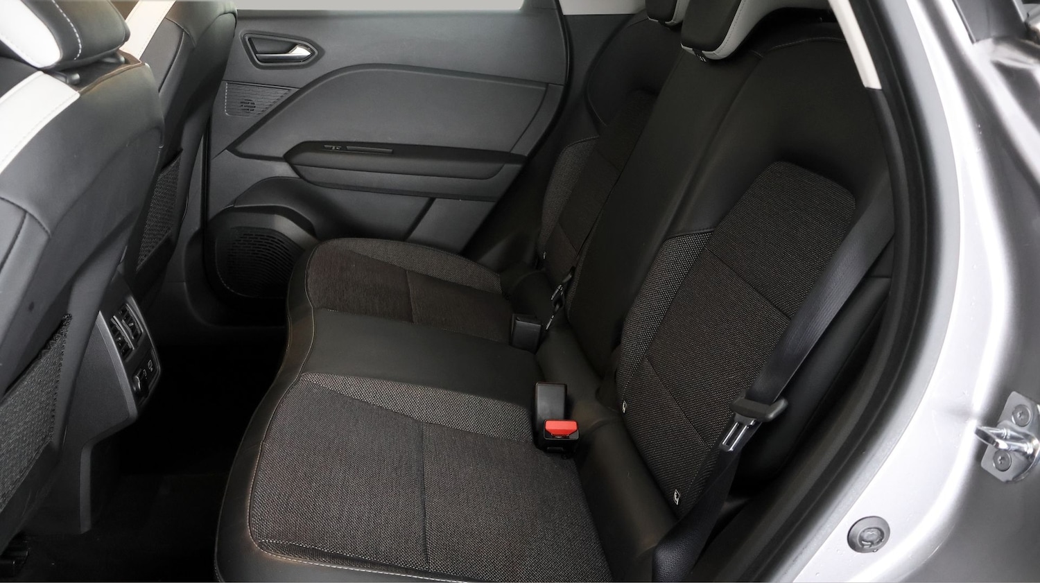 Used Renault Captur 2021 for sale - 78007967: Photo 15