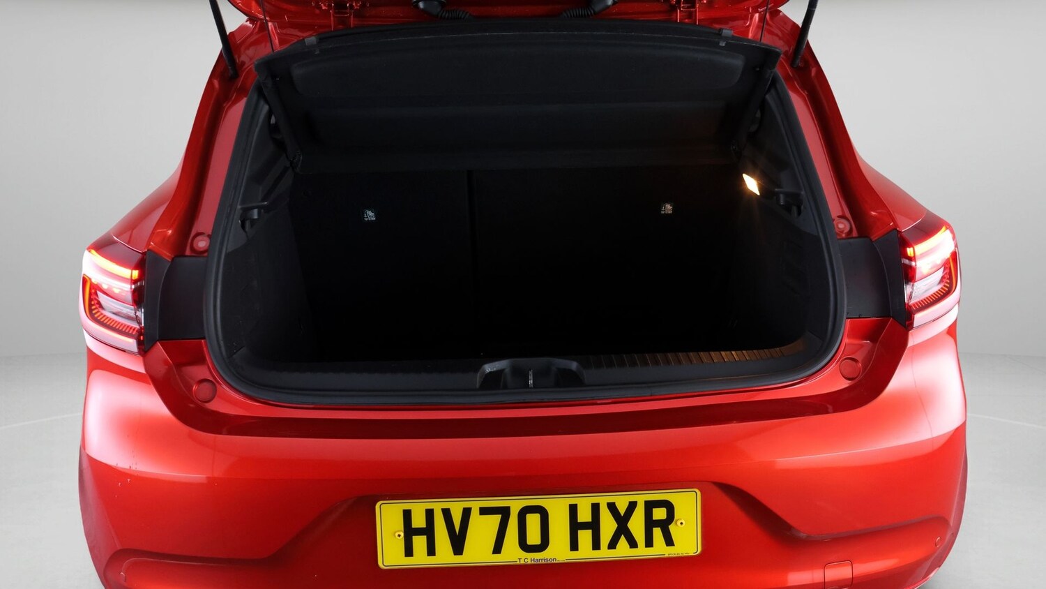 Used Renault Clio 2020 for sale - 78152931: Photo 17