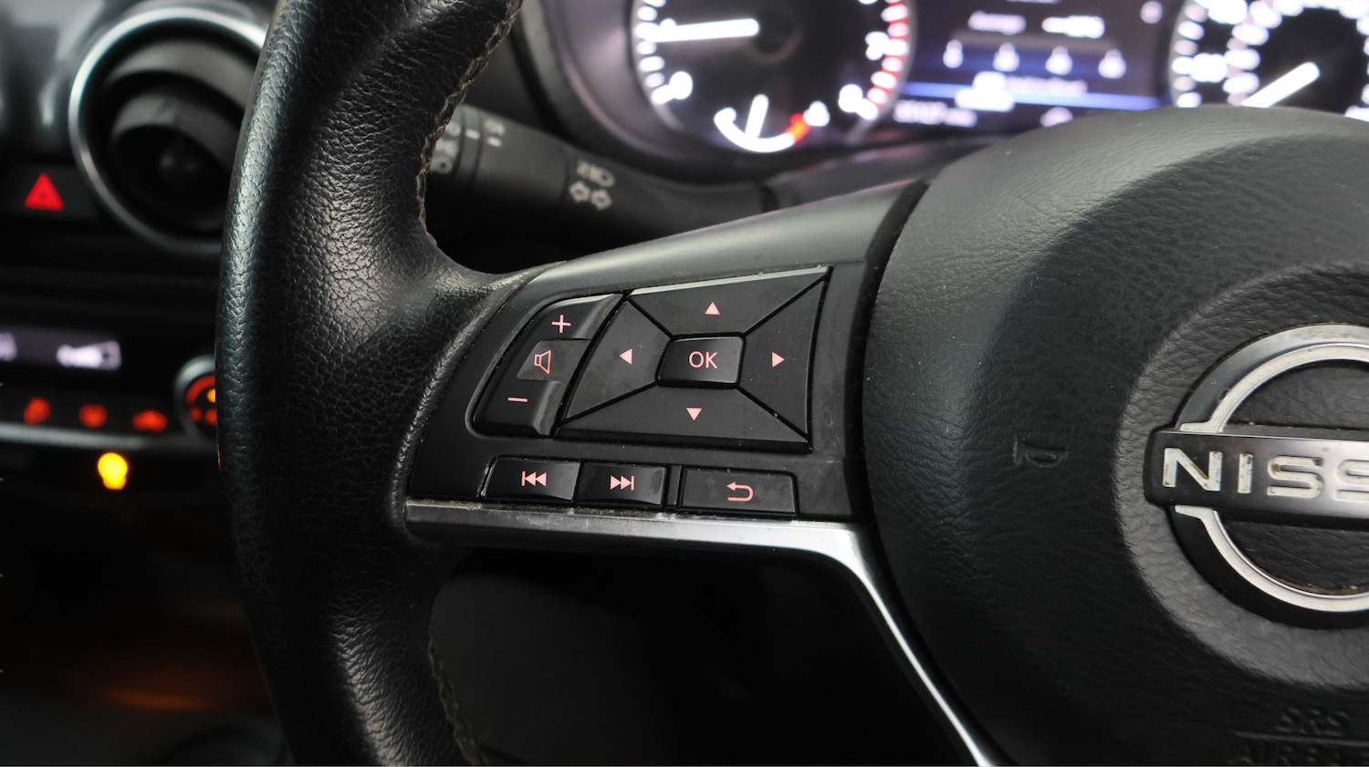 Used Nissan Juke 2023 for sale - 78071062: Photo 21