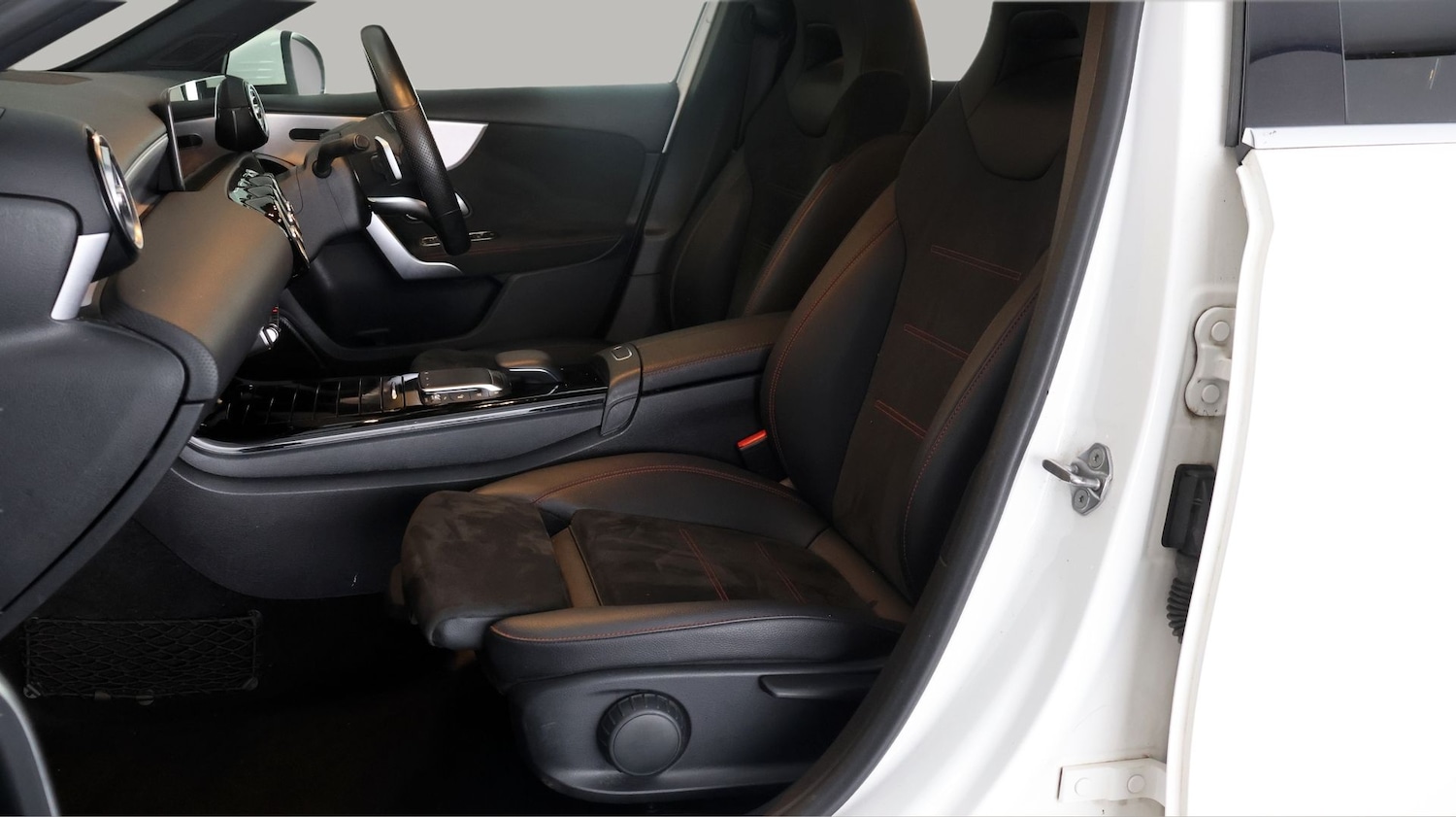 Used Mercedes-Benz A-Class 2020 for sale - 78045993: Photo 13