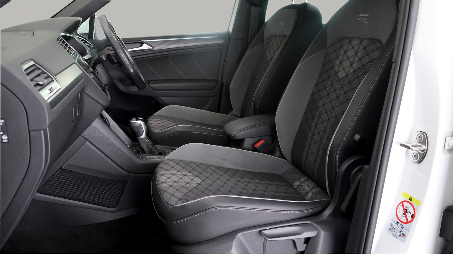 Used Volkswagen Tiguan 2022 for sale - 77310397: Photo 14