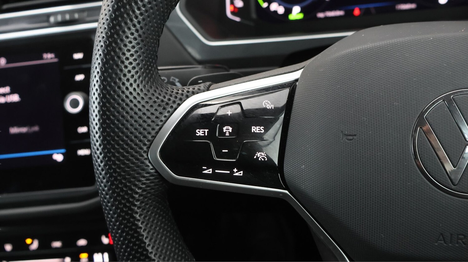 Used Volkswagen Tiguan 2022 for sale - 77310397: Photo 22