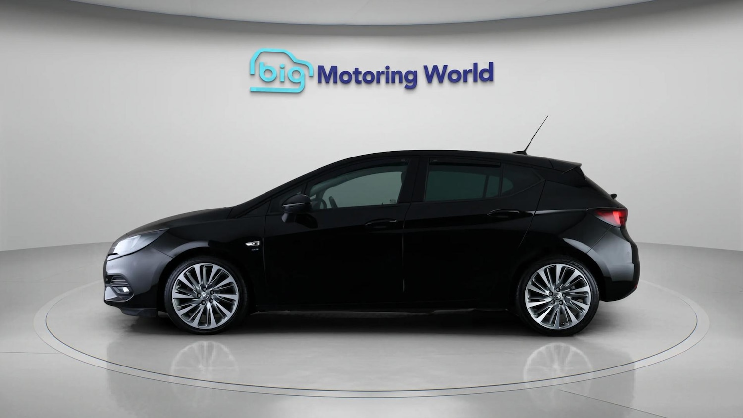 Used Vauxhall Astra 2020 for sale - 76381029: Photo 4
