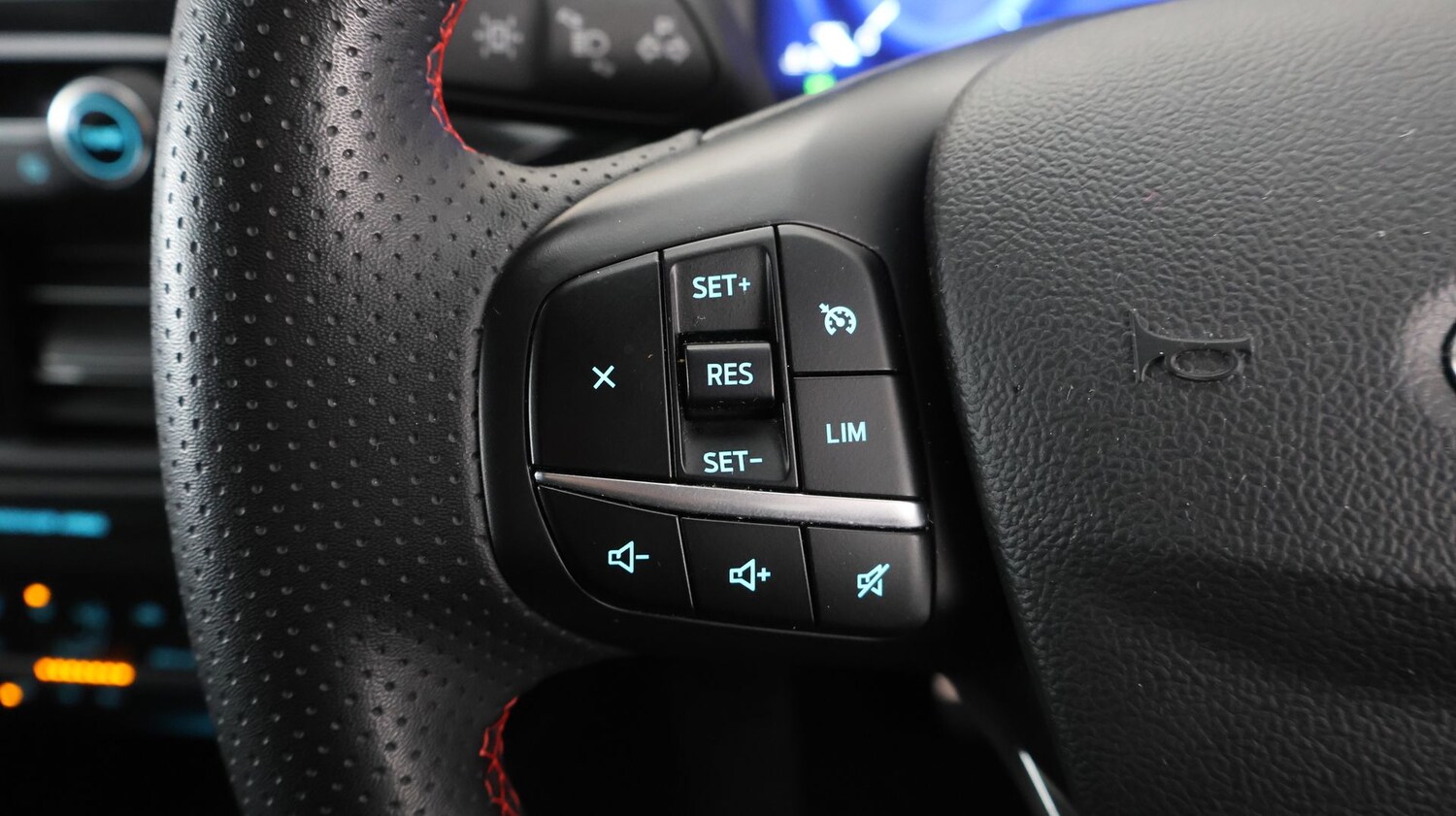 Used Ford Kuga 2023 for sale - 77276823: Photo 25