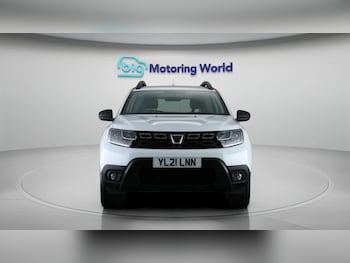 Used Dacia Duster 2021 for sale - 76728855: Photo