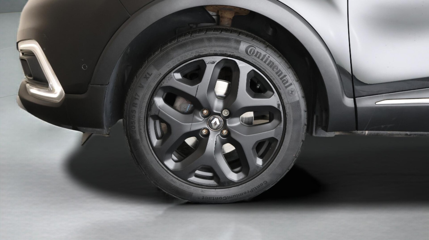 Used Renault Captur 2019 for sale - 76633596: Photo 19