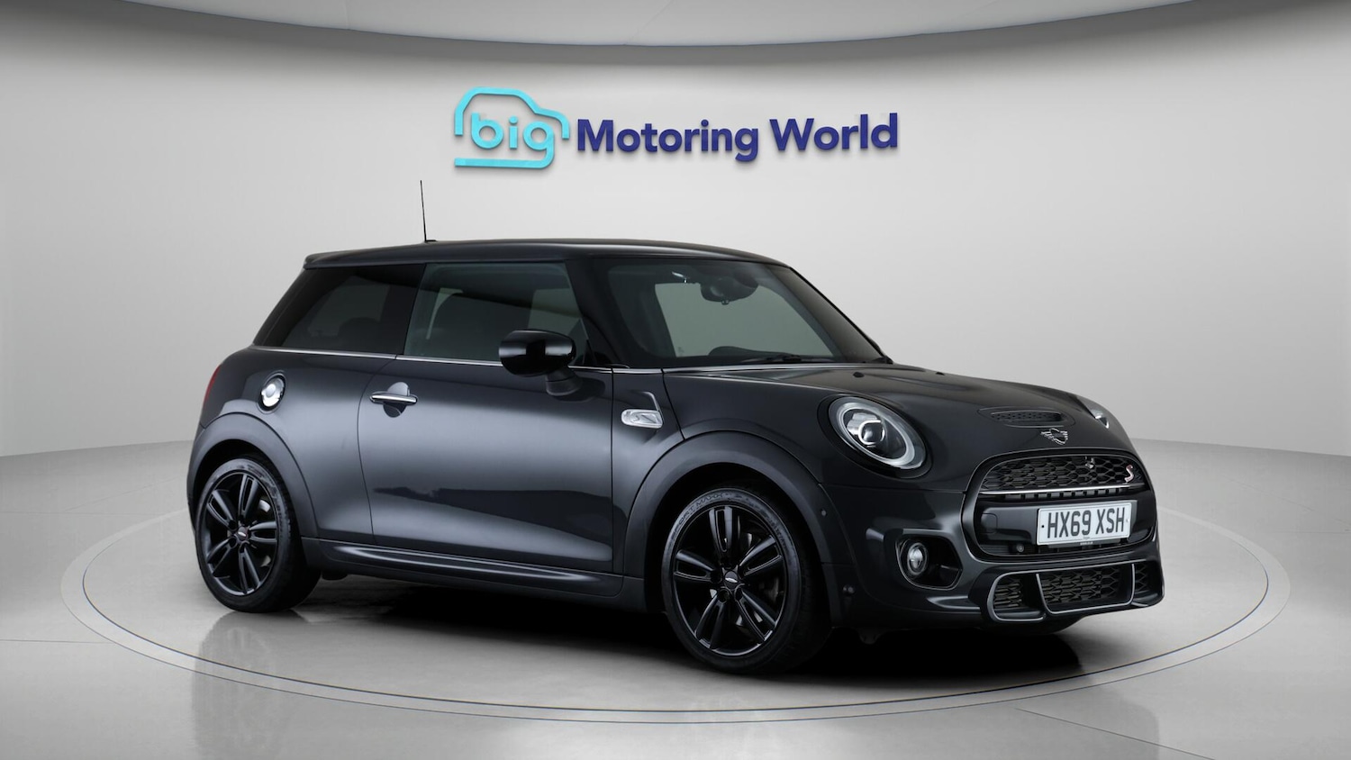 Used MINI Hatch 2019 for sale - 76295954: Photo 2