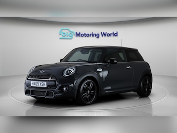 Used MINI Hatch 2019 for sale - 76295954: Photo
